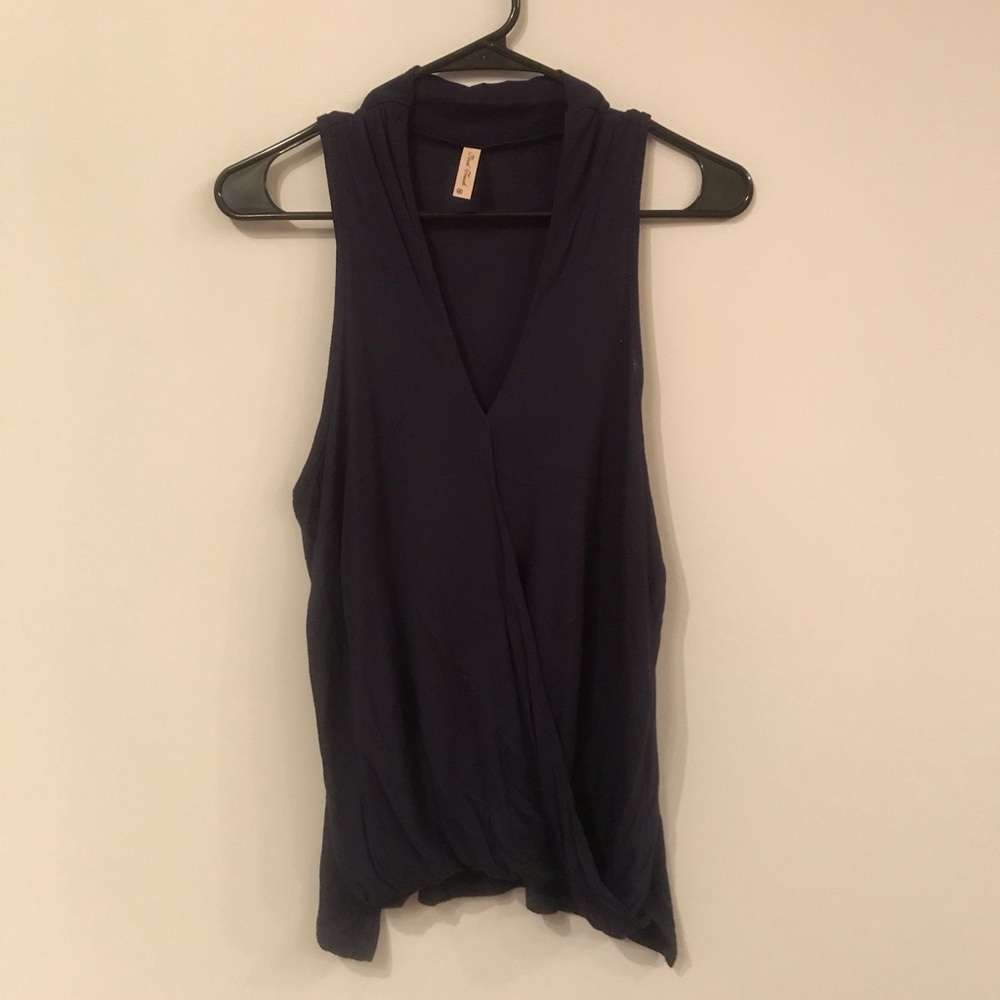 Blue sleeveless top